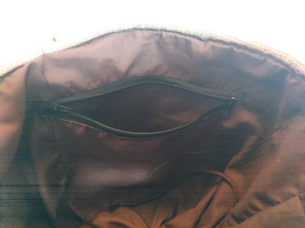 Woven wool bag with leather straps - Image 4