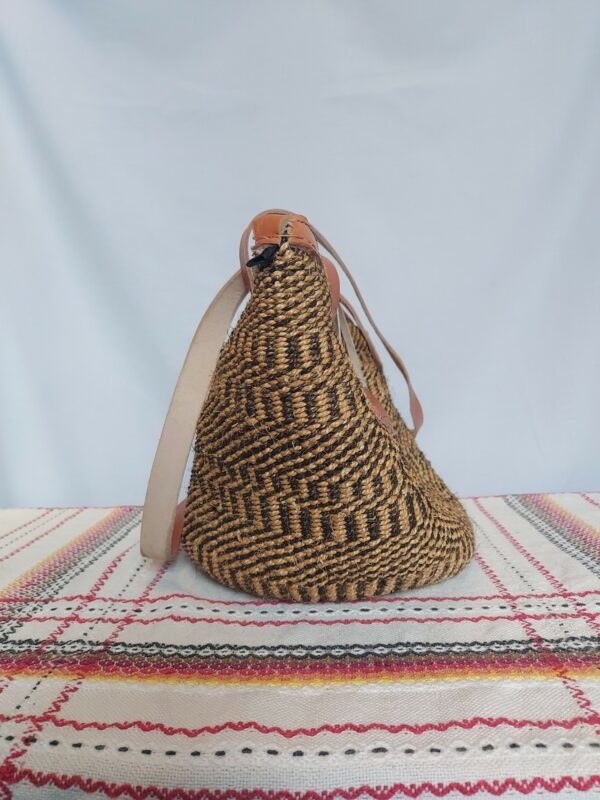 Sisal bag with leather straps - Image 3