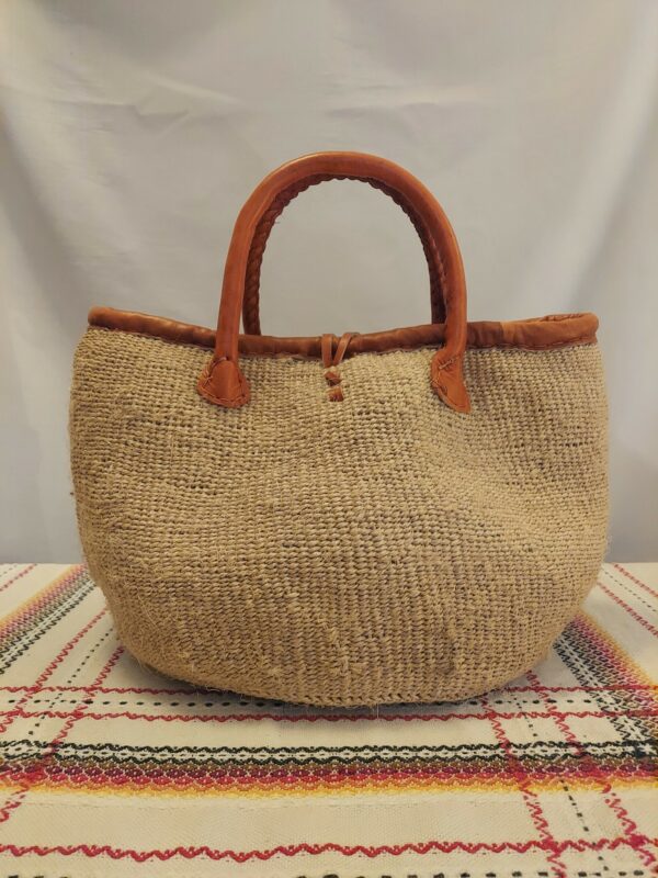 Sisal bag with leather straps - Image 3