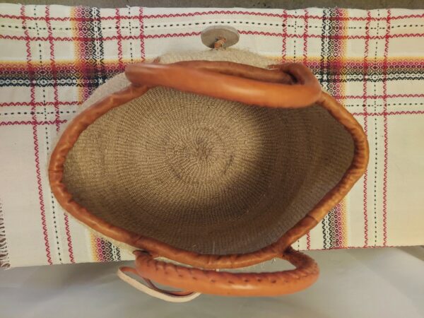 Sisal bag with leather straps - Image 6