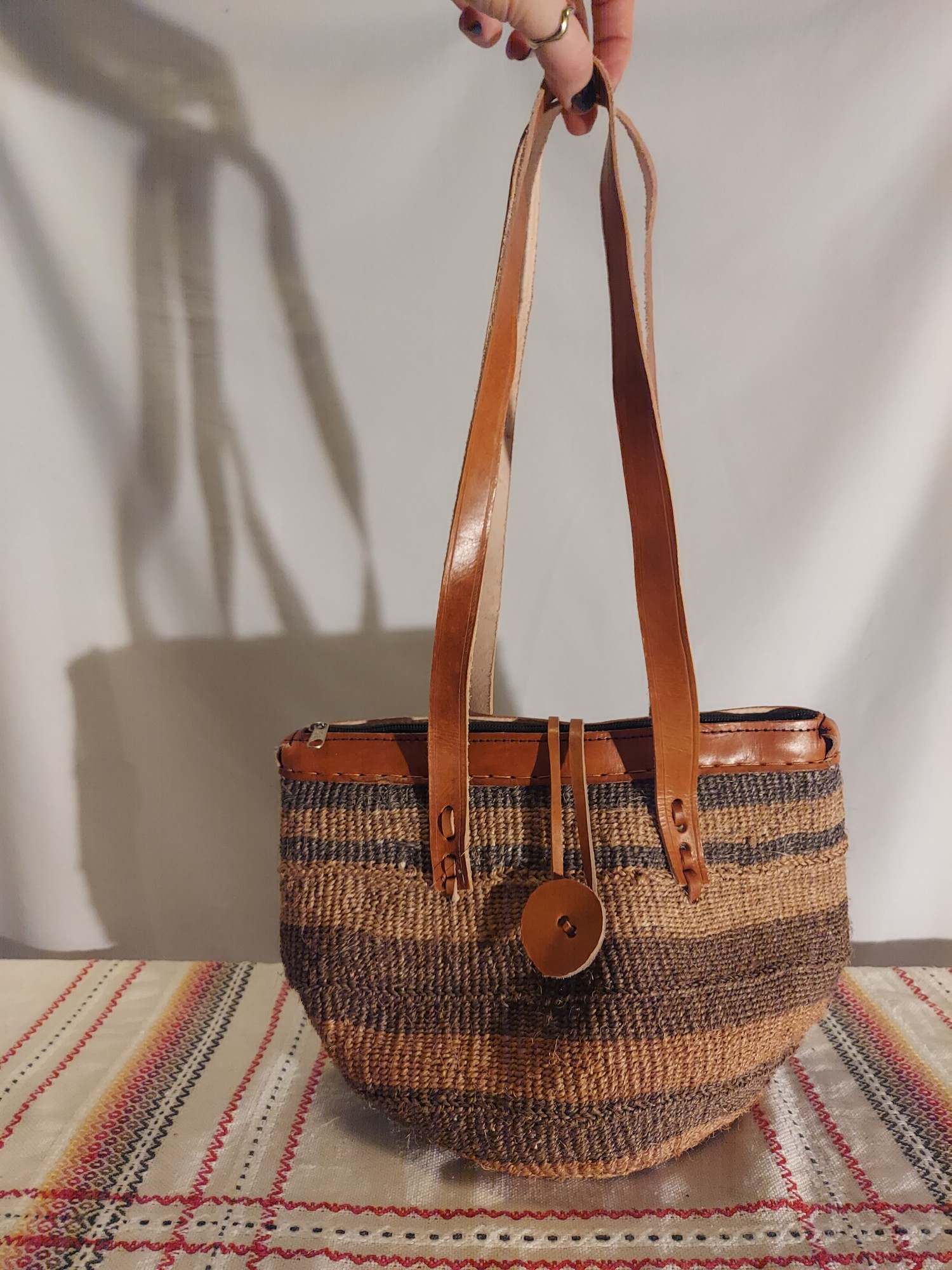 VINTAGE Sisal & outlet Leather Bohemian Theme XL Bag