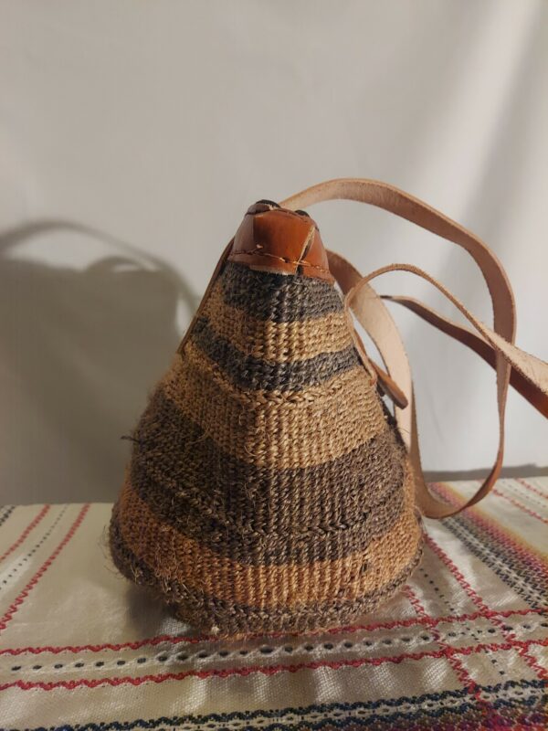 Sisal bag with leather straps - Image 3