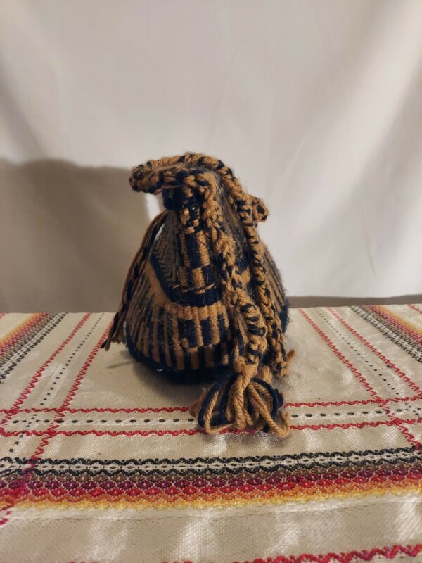 Woven wool bag with woven wool strap - Image 3