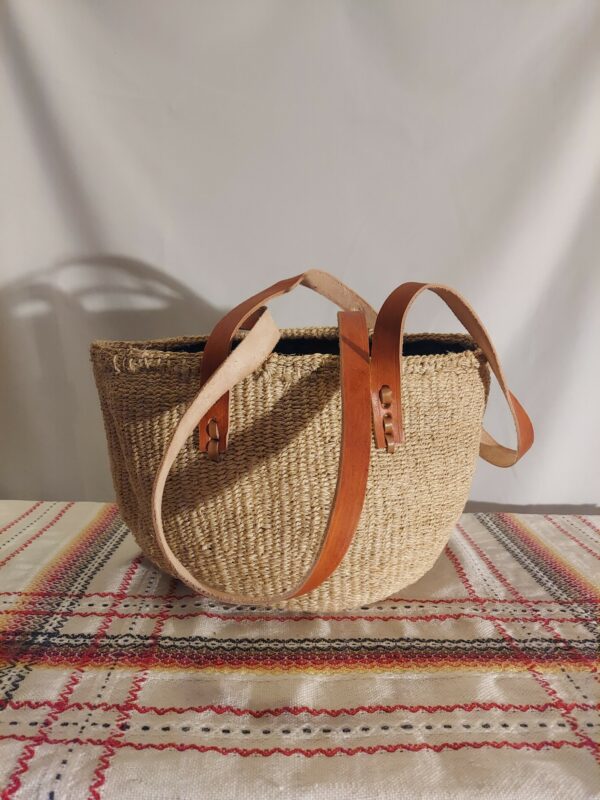 Sisal bag with leather straps - Image 2