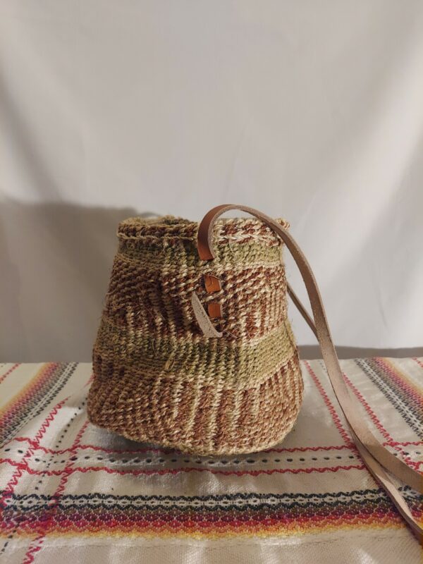 Sisal bag with leather straps - Image 3